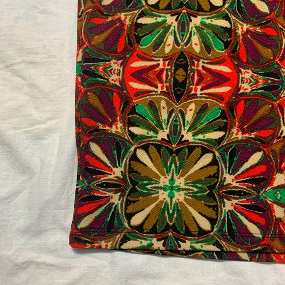 LuLaroe Cassie pencil skirt - Picture 4 of 4